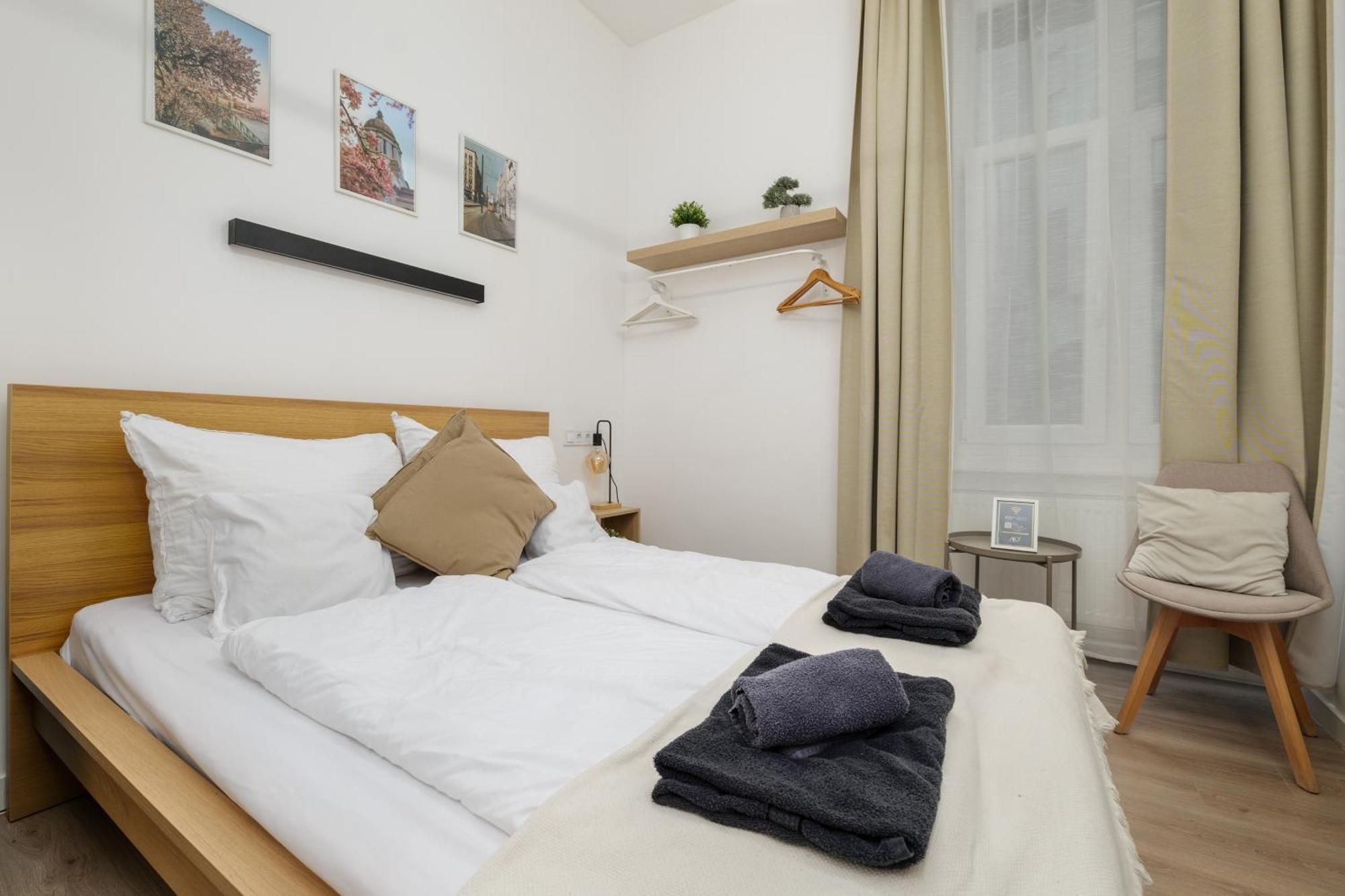 Ak7 Boutique Suites Budapest Ngoại thất bức ảnh